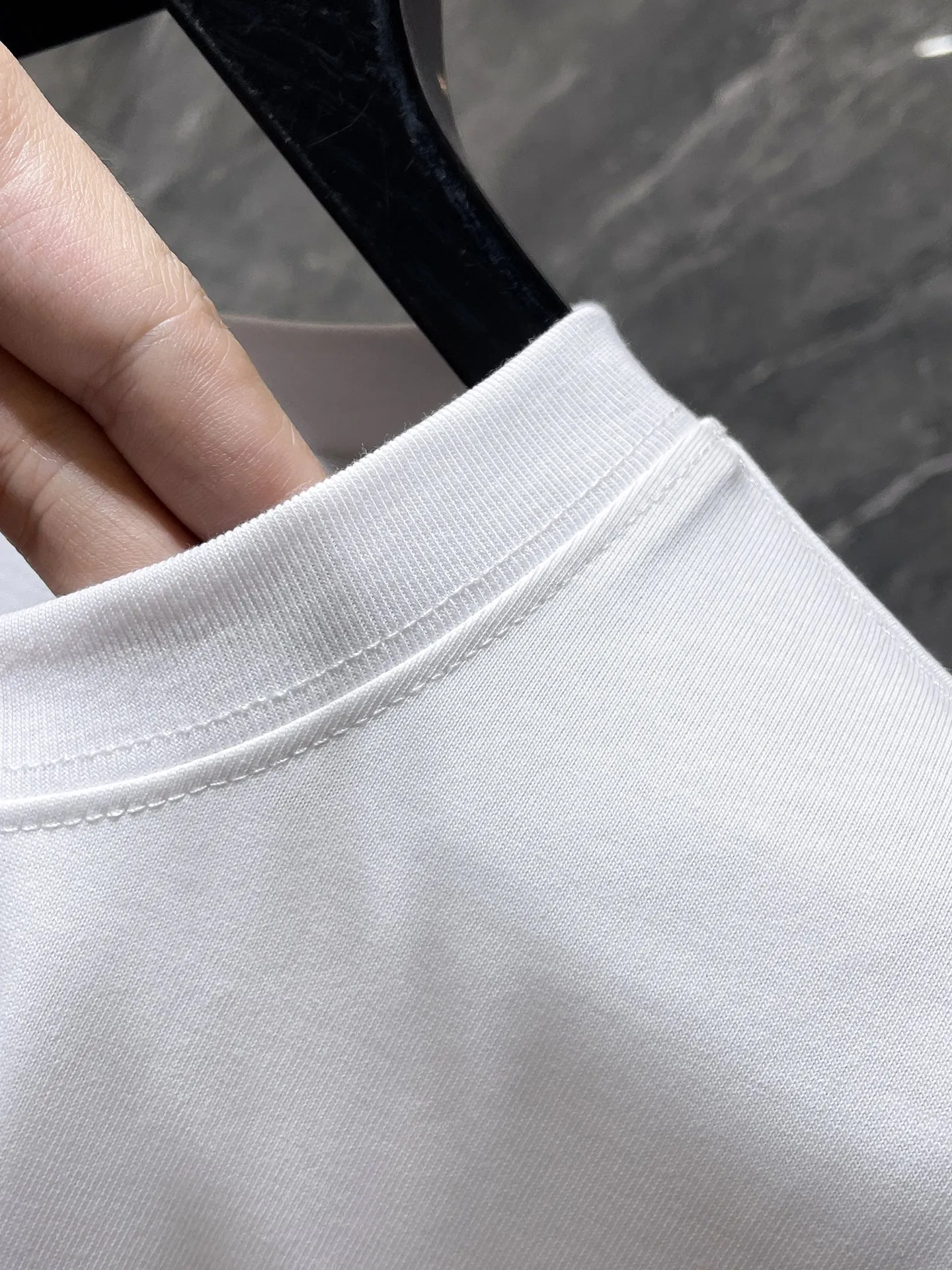 P146 New Chrome Hearts 25ss high-end version for summer! ! High-weight, environmentally friendly and high-quality top-quality fabrics 280g Crota Contrast Color Hand-stitched Button Short Sleeves Counter Synchronization 1:1 Replica Version Recommended Color: Black White Size: S, M, L, XL